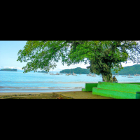 benches fronting coco beach
 - Costa Rica