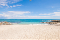 White Sands Playa Las Manchas Montezuma
 - Costa Rica