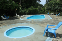 la isla inn pool 
 - Costa Rica