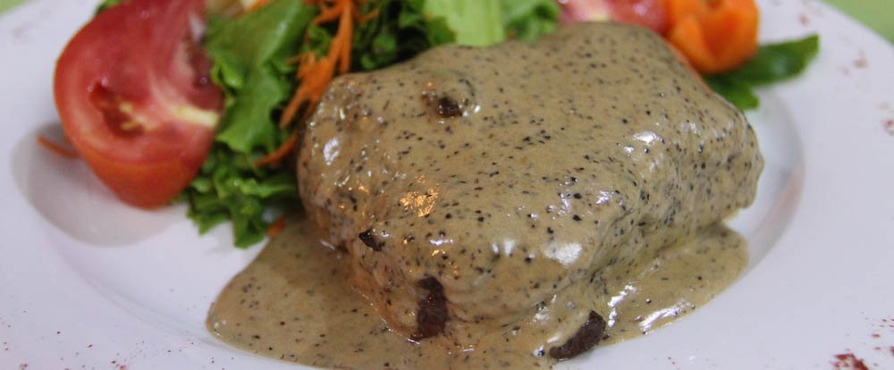 black peppercorn creamsauce steak 
 - Costa Rica