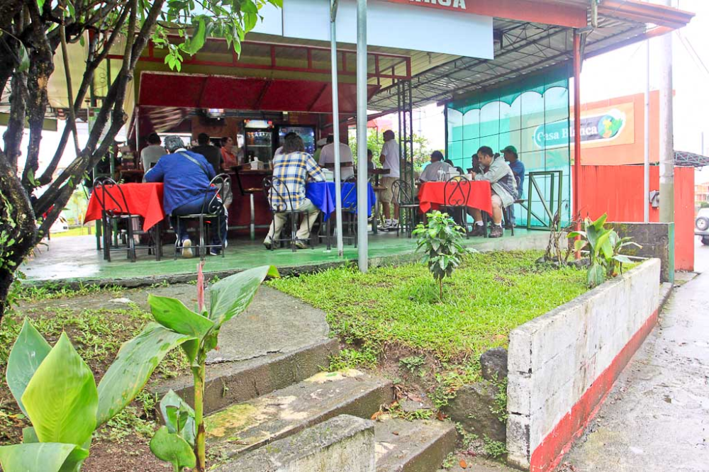 Eating local in La Fortuna