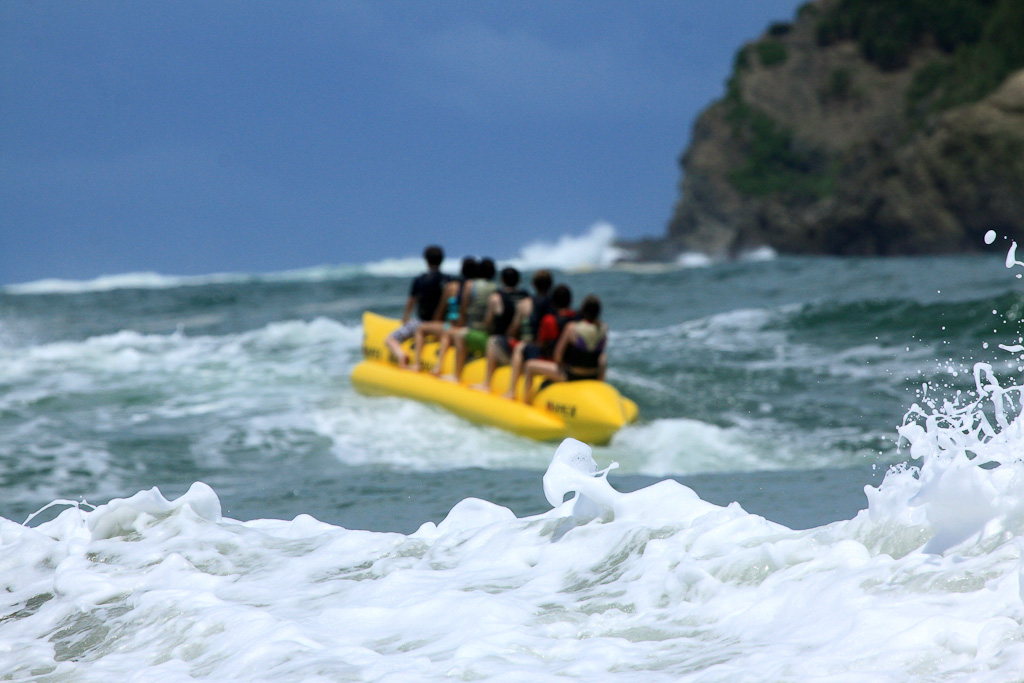  things to do manuel antonio beach banaboat 
 - Costa Rica