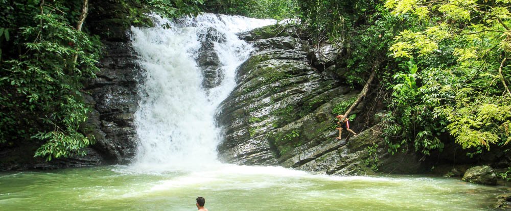 posa azul waterfall overall 
 - Costa Rica