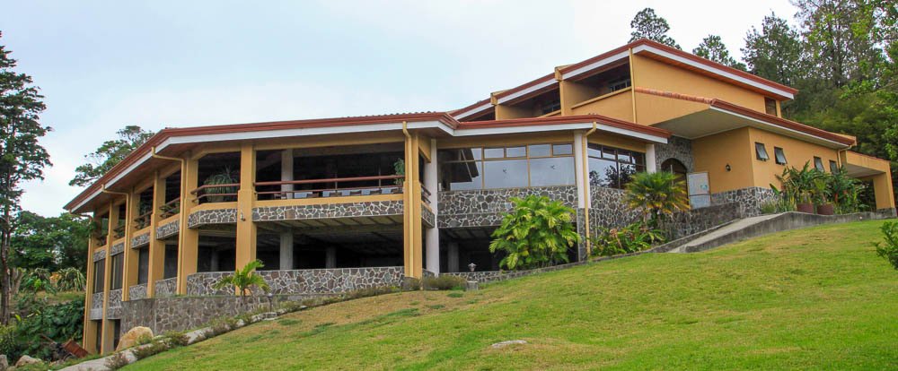 hotel montana facade 
 - Costa Rica