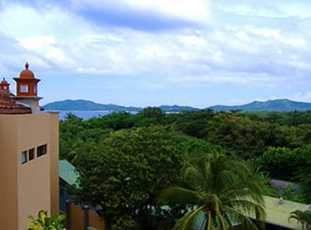 condo panoramic views
 - Costa Rica