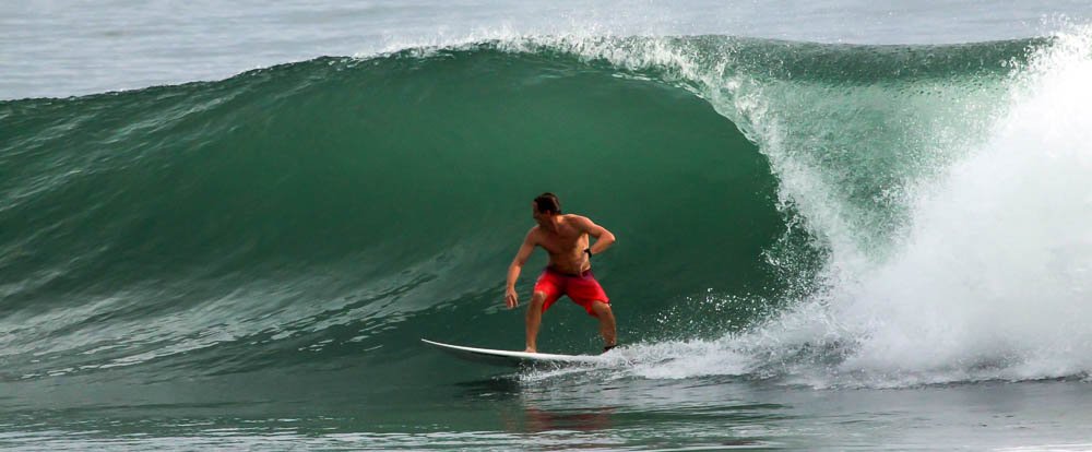 hermosa beach barrel 
 - Costa Rica