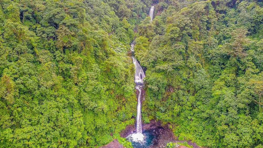  cascading waterfall gardens 
 - Costa Rica