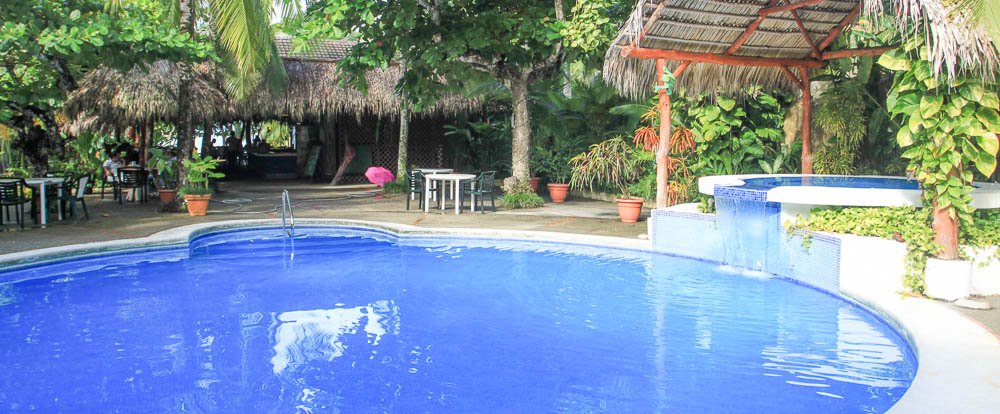 hotel karahe pool 
 - Costa Rica