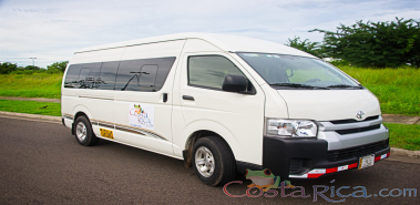 Toyota Hiace Van - Costa Rica