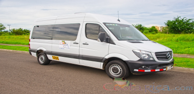 Mercedes-Benz Sprinter Passenger Van - Costa Rica