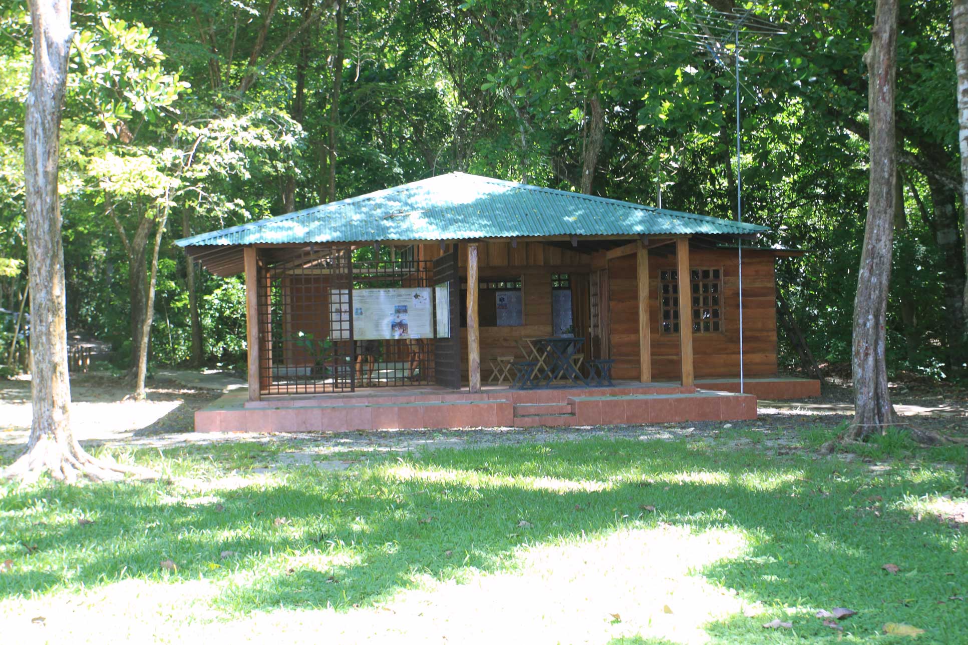 Visitor Center Cabo Blanco Reserve