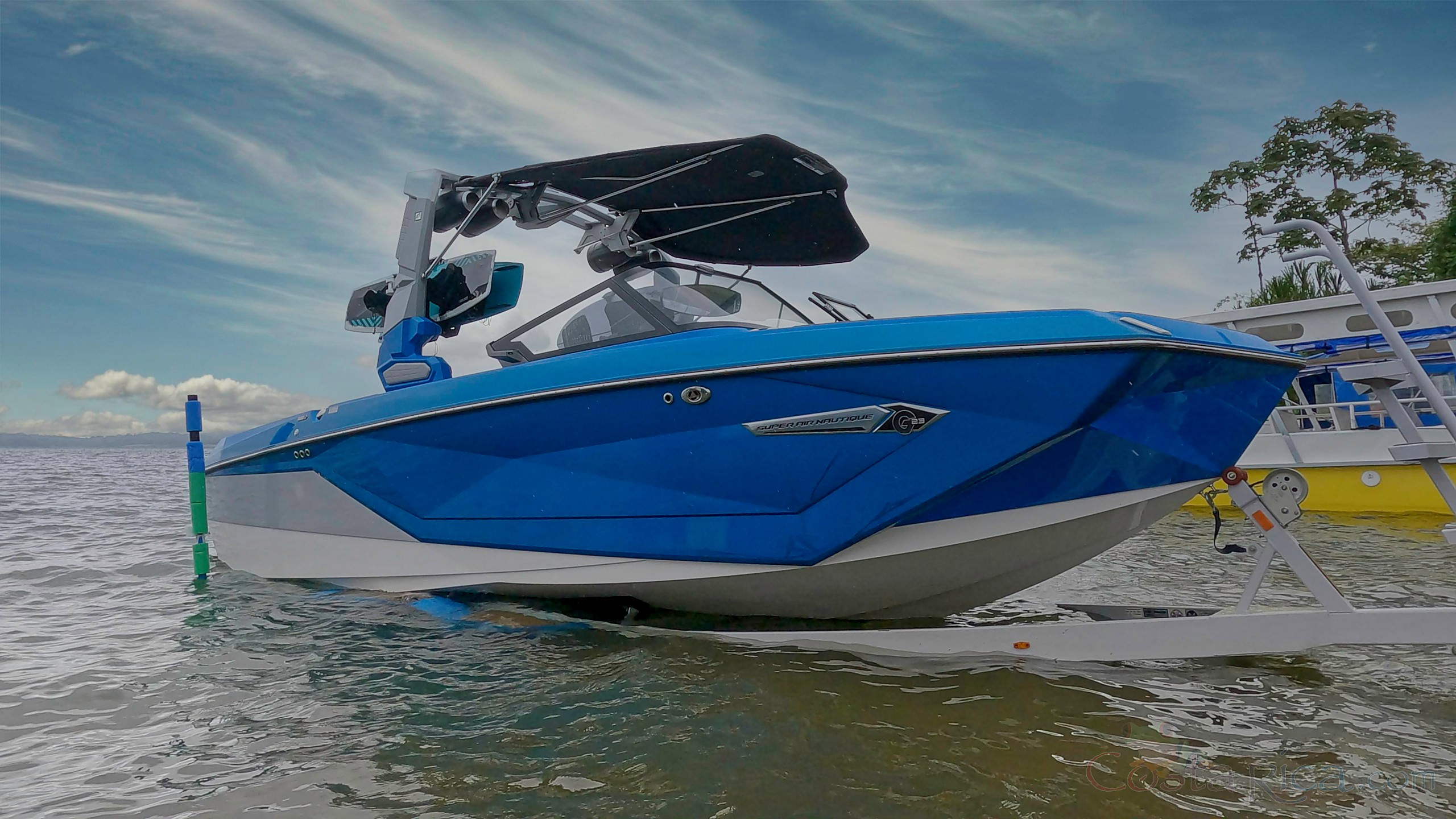 lateral view super air nautique g23 arenal.jpg
