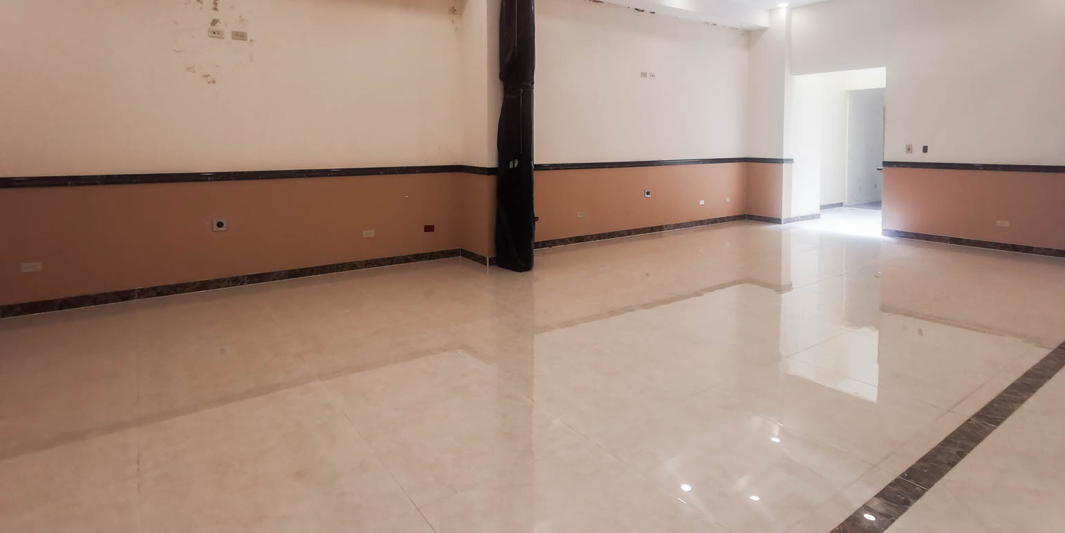 office building for sale view 004.jpg