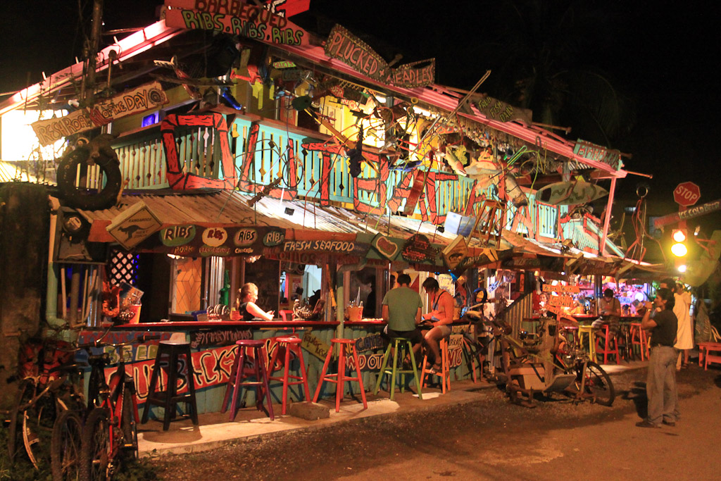 outback jacks exterior 1.jpg