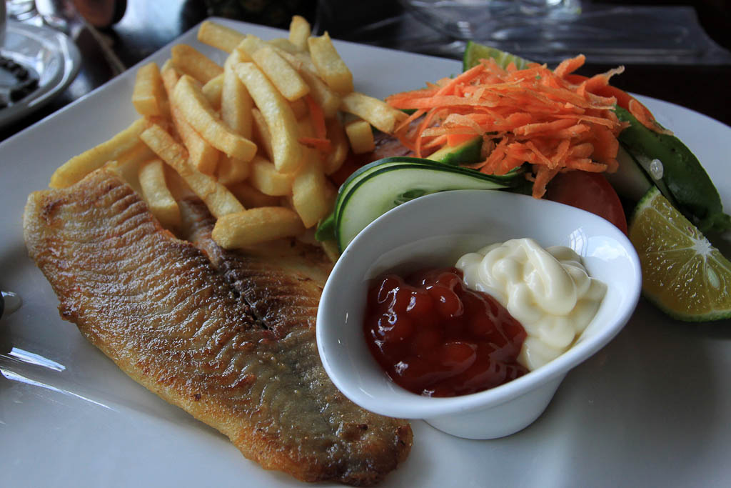 rainforest cafe tilapia 6.jpg