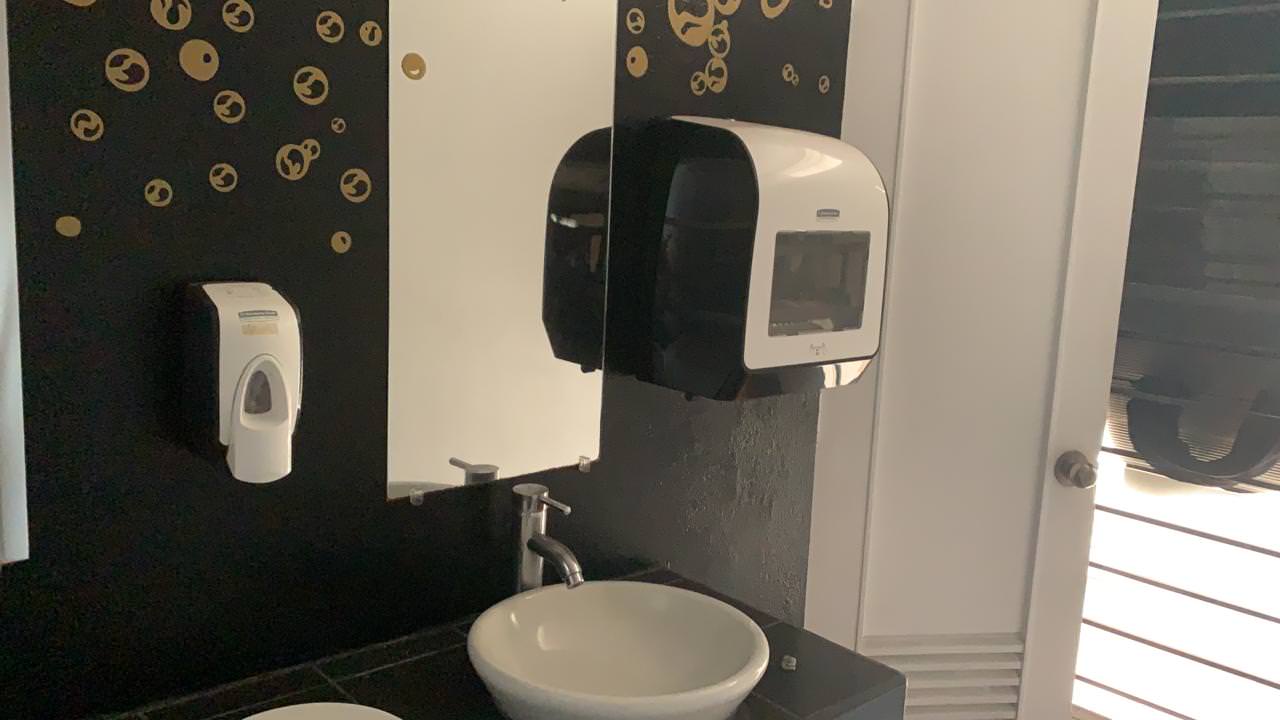 elegant brick and wood residence for sale or lease in san jose view 005.jpg