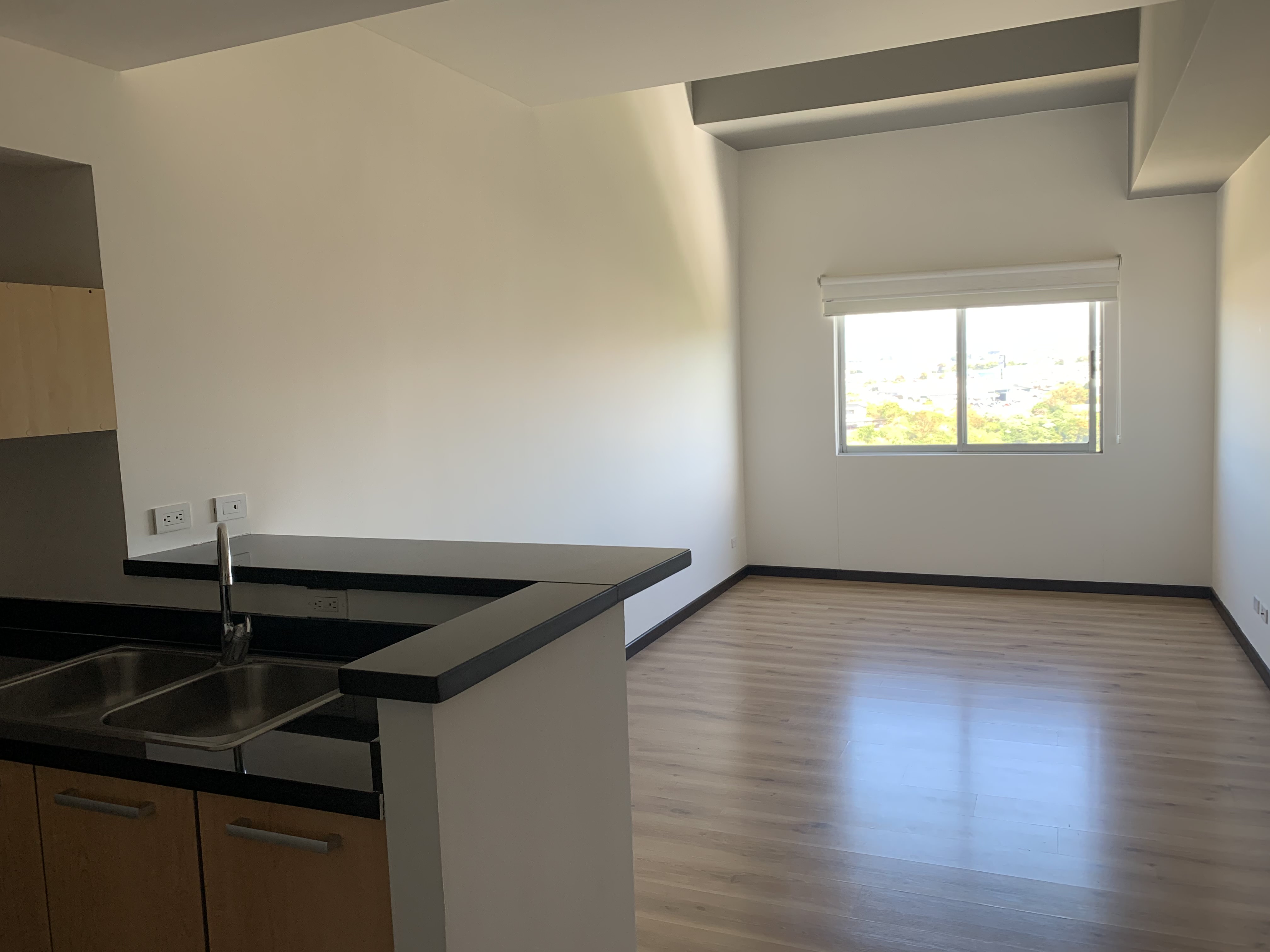 two story apartment for sale in a sabana complex view 001.jpg