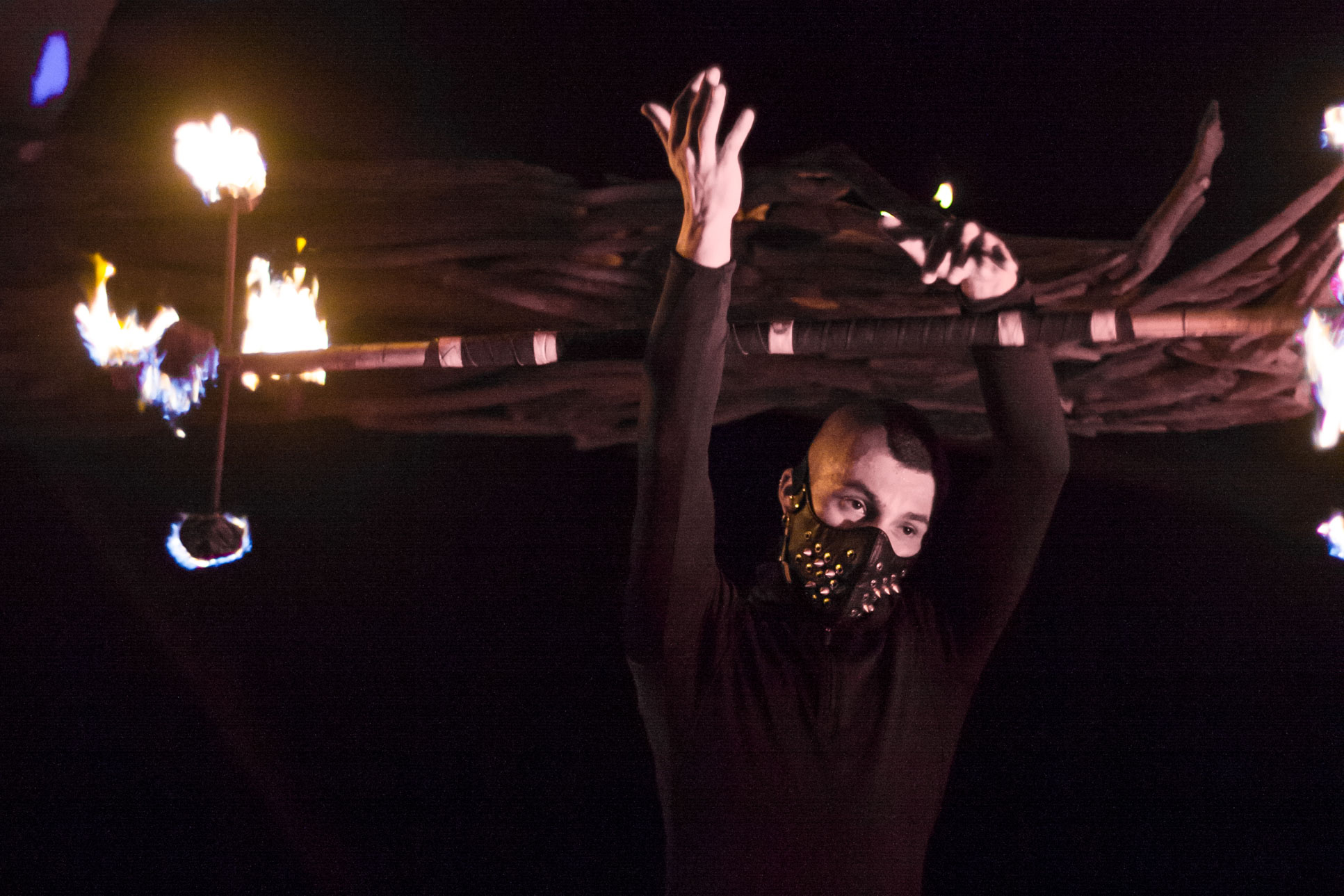 fire performer envision festival costa rica 3.jpg