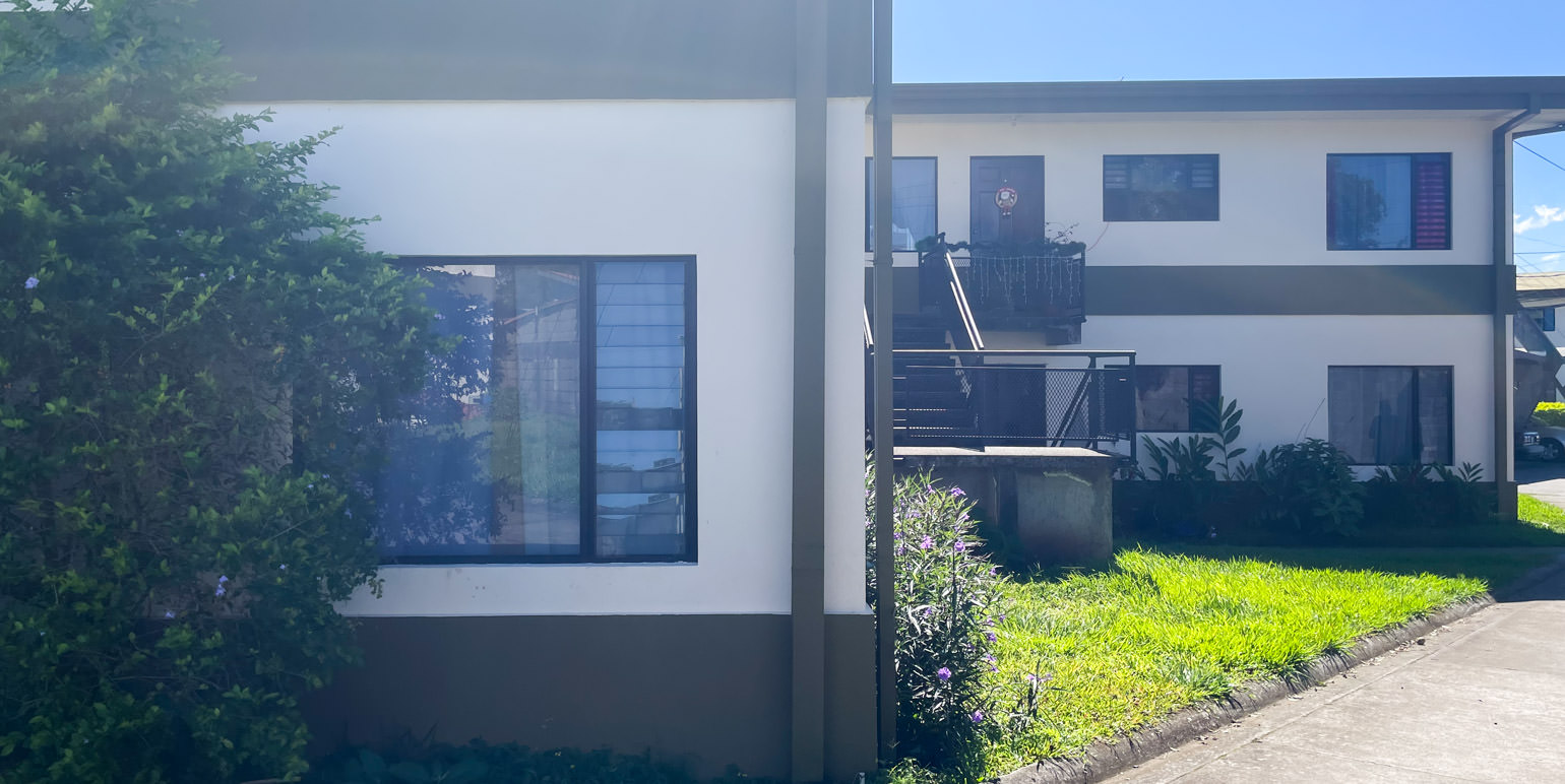 vacant apartment complex investment view 009.jpg