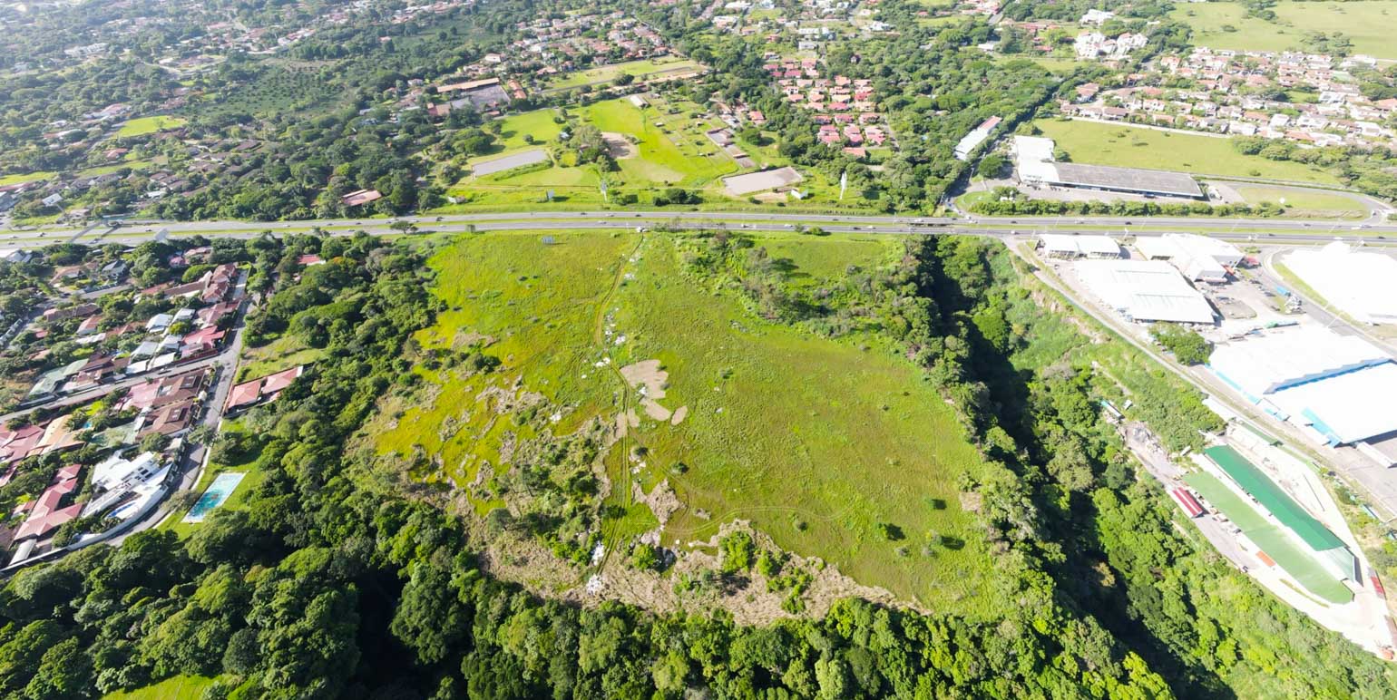 mixed used land in front of the highway 27 for sale in santa ana view 007.jpg
