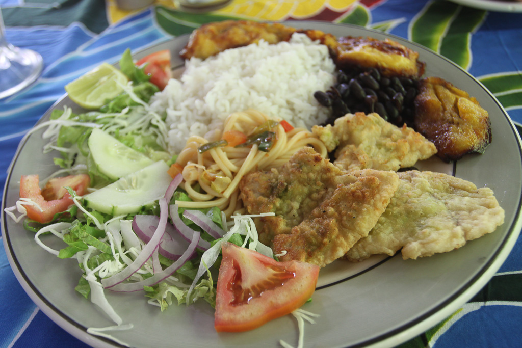 fish casado soda colochos 2.jpg