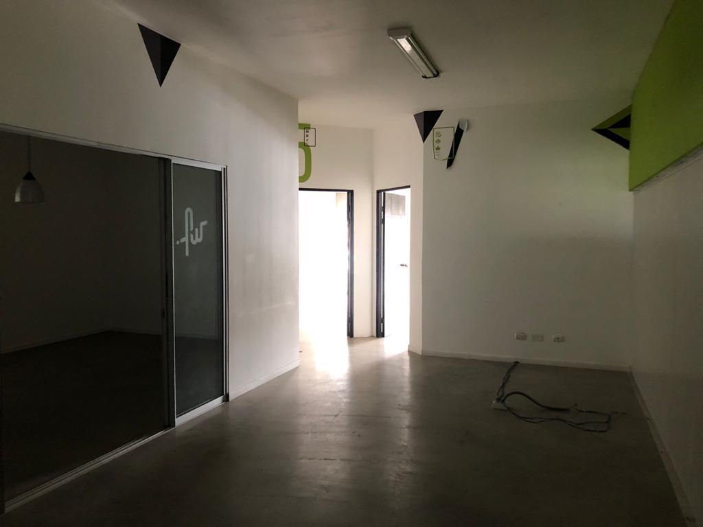 office space inside a business center in santa ana view 028.jpg