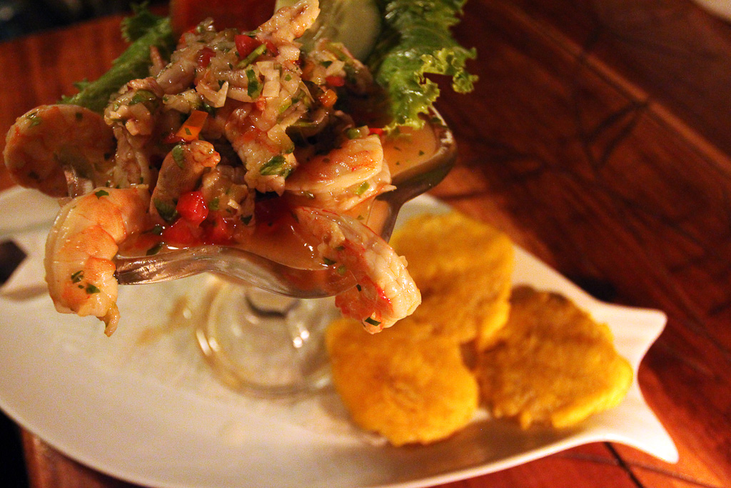 robertos restaurant shrimp cocktail 4.jpg
