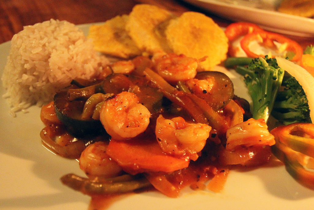 robertos restaurant caribbean shrimp 5.jpg