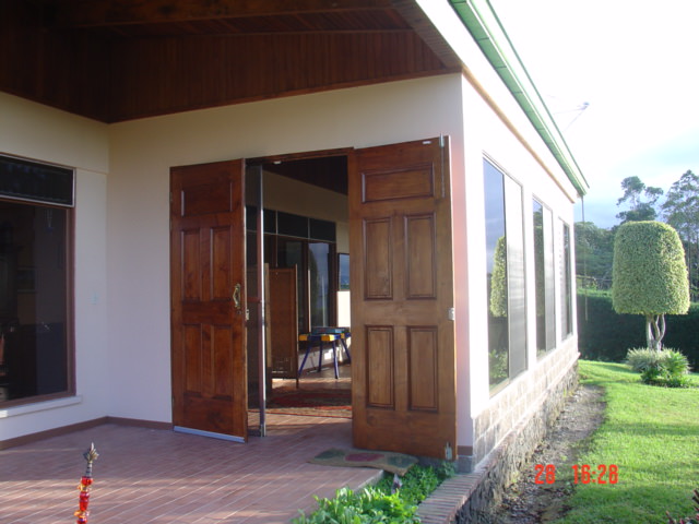 estate with two houses for redevelopment view 001.jpg