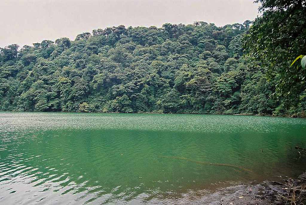 Lake Cerro Chato