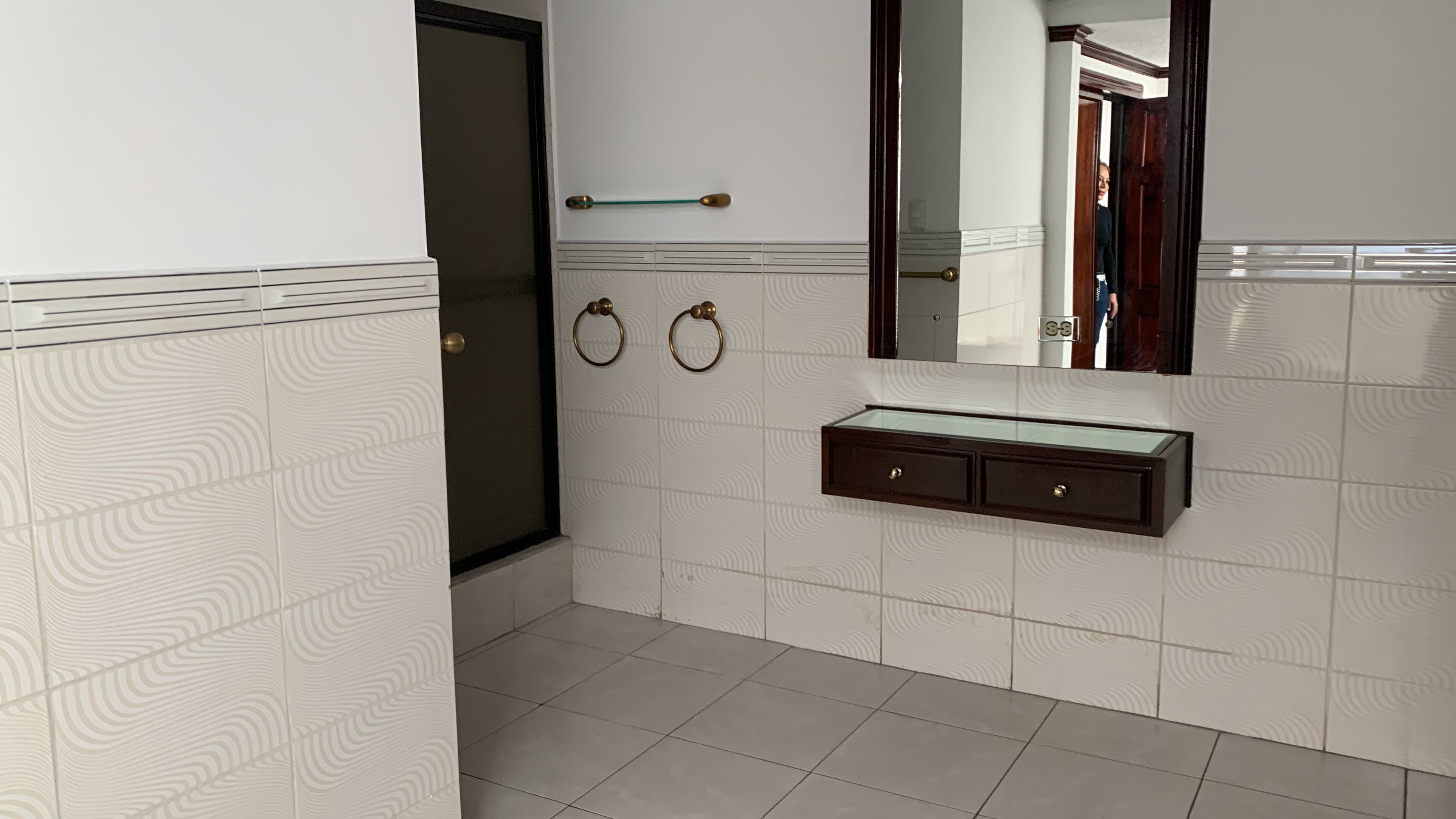 commercial use house for sale in san pedro view 004.jpg