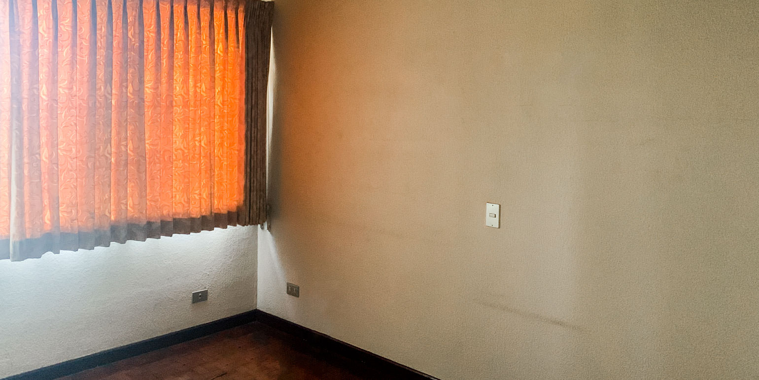 commercially zoned house for sale in sabana view 024.jpg