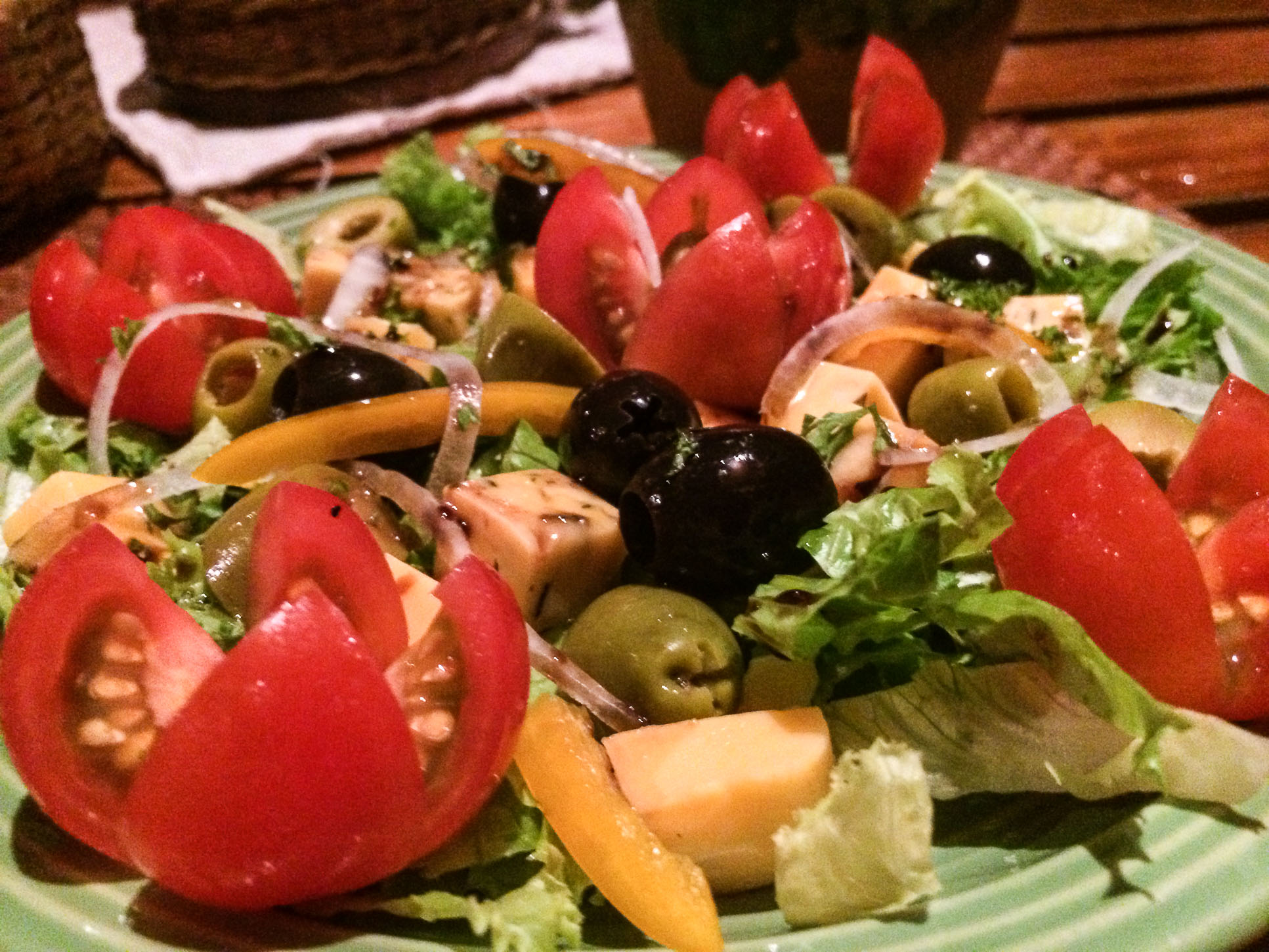 Mediterranean Salad