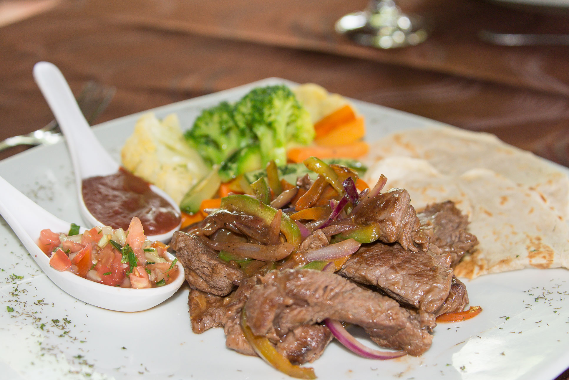 Beef Tortilla Steam Vegetables Pico De Gallo Lunch Rincon De La Vieja Volcano