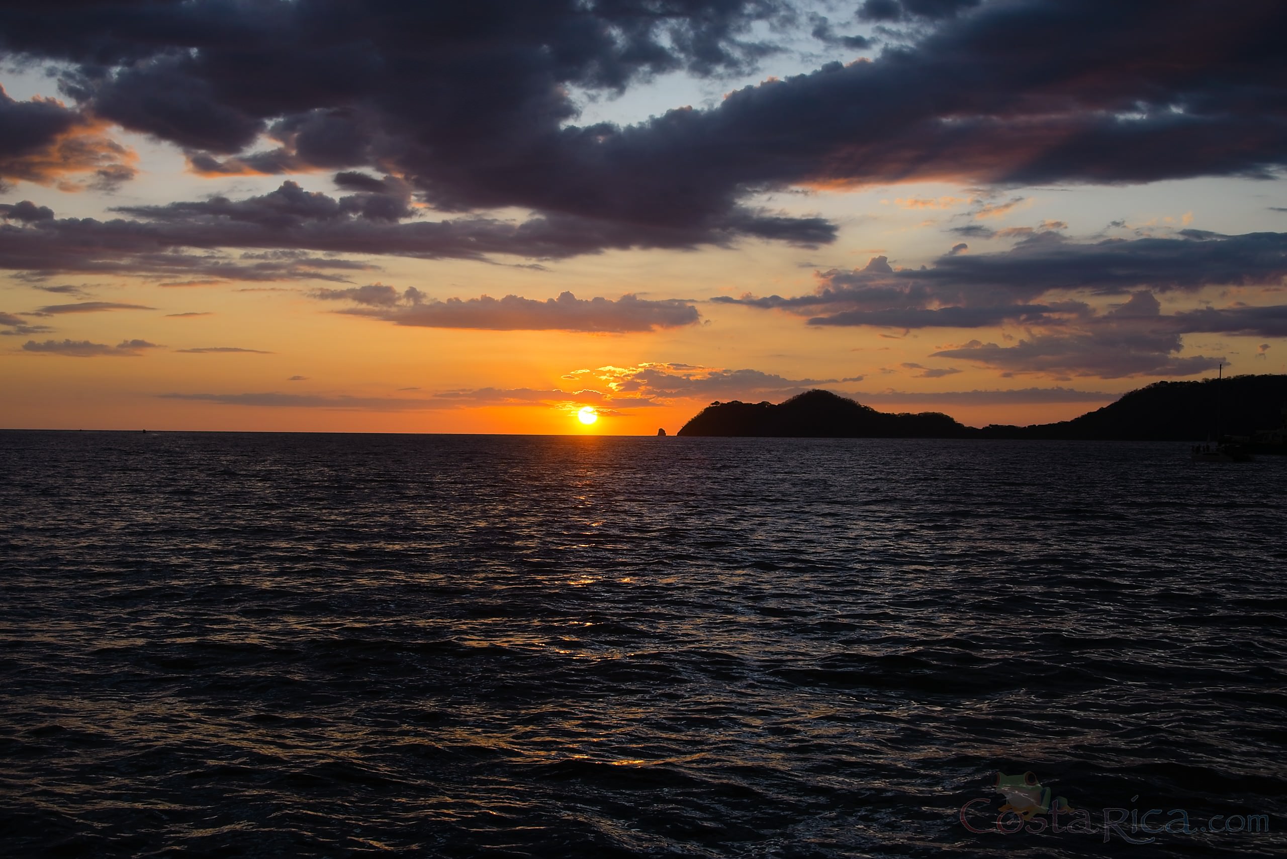 yacht azimut sunset time.jpg