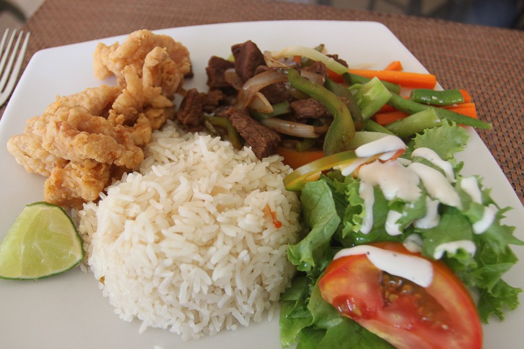 jaco beach tour lunch 9.jpg