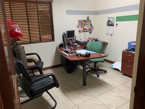 office building with warehouse in uruca view 028.jpg