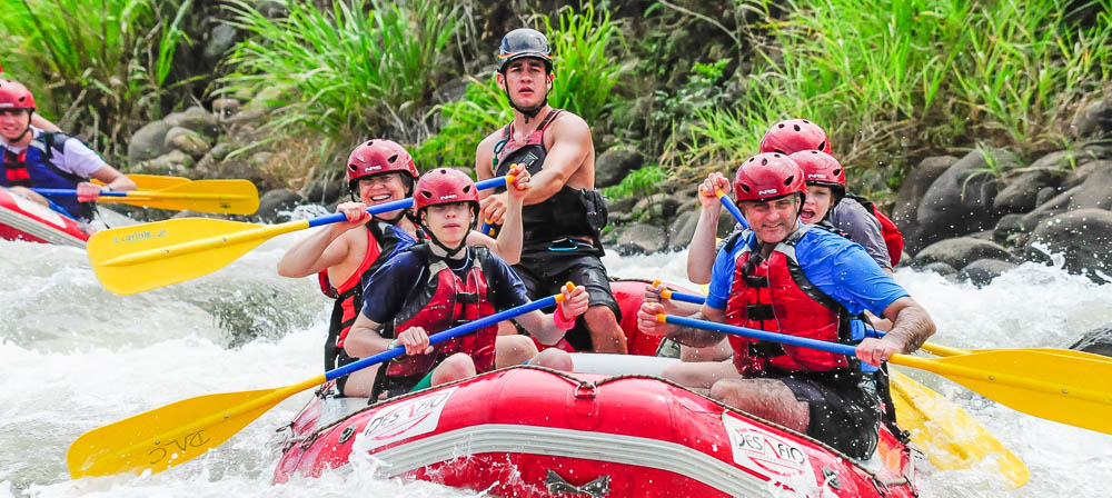 balsa river rafting arenal 3.jpg