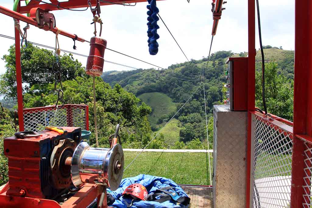 Shot from inside the Extremos modified gondola