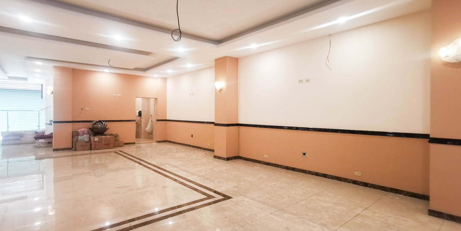 office building for sale view 009.jpg