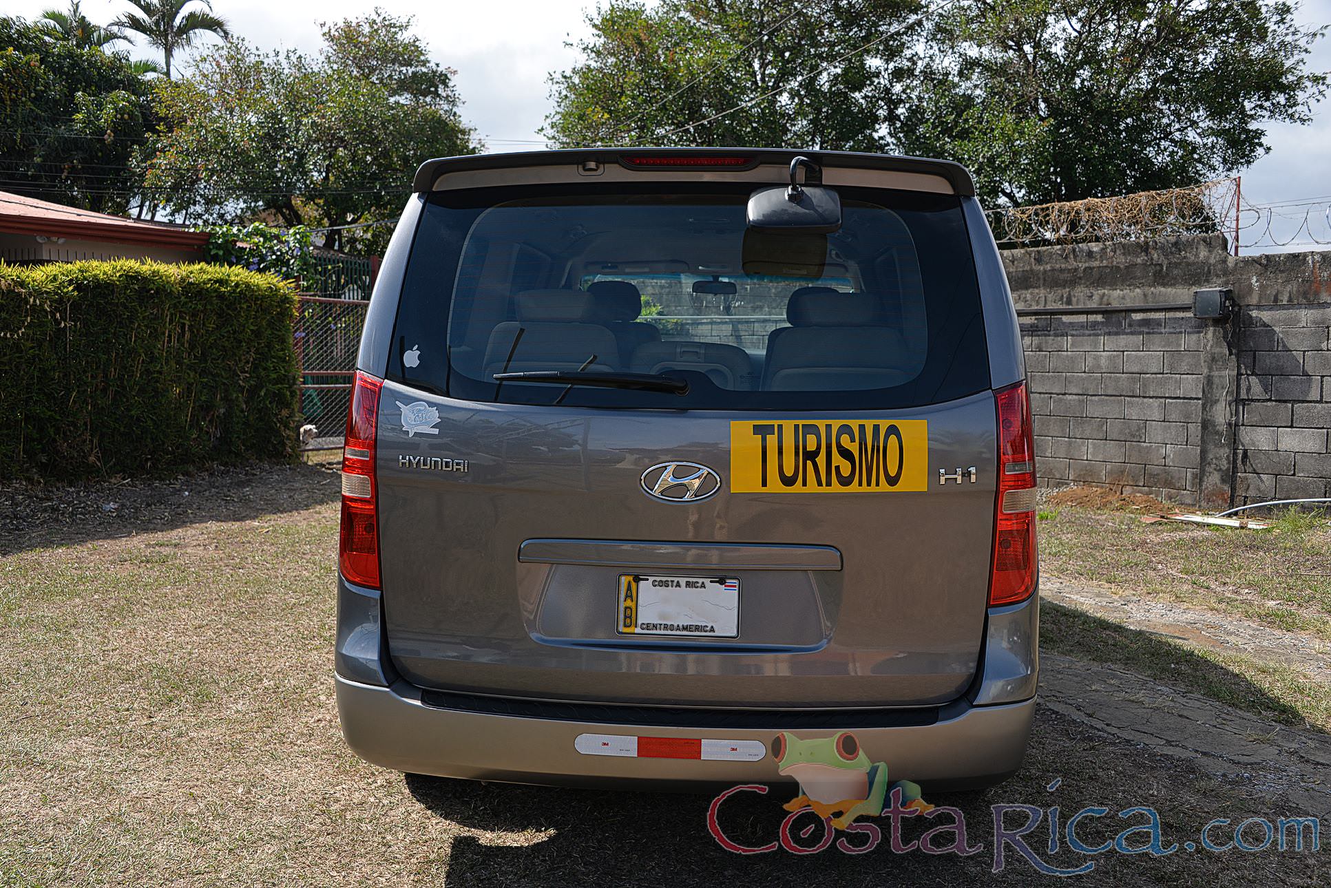 Hyundai H Van Heredia Back View