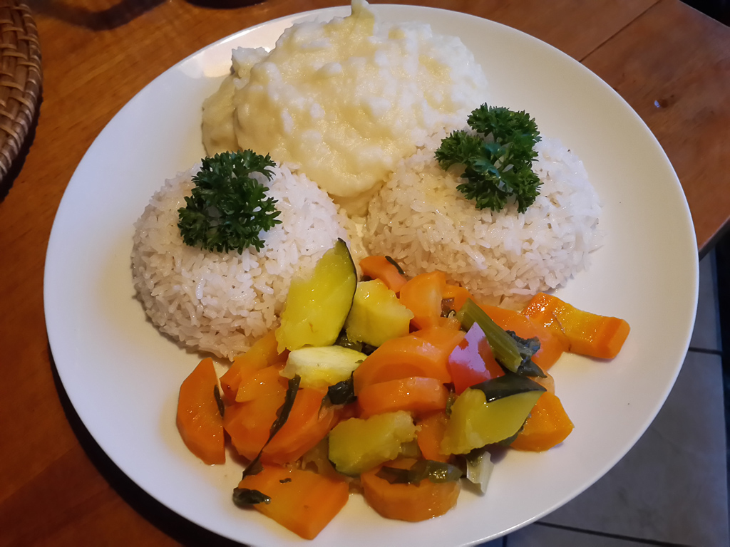 carb plate montezuma restaurant 6.jpg