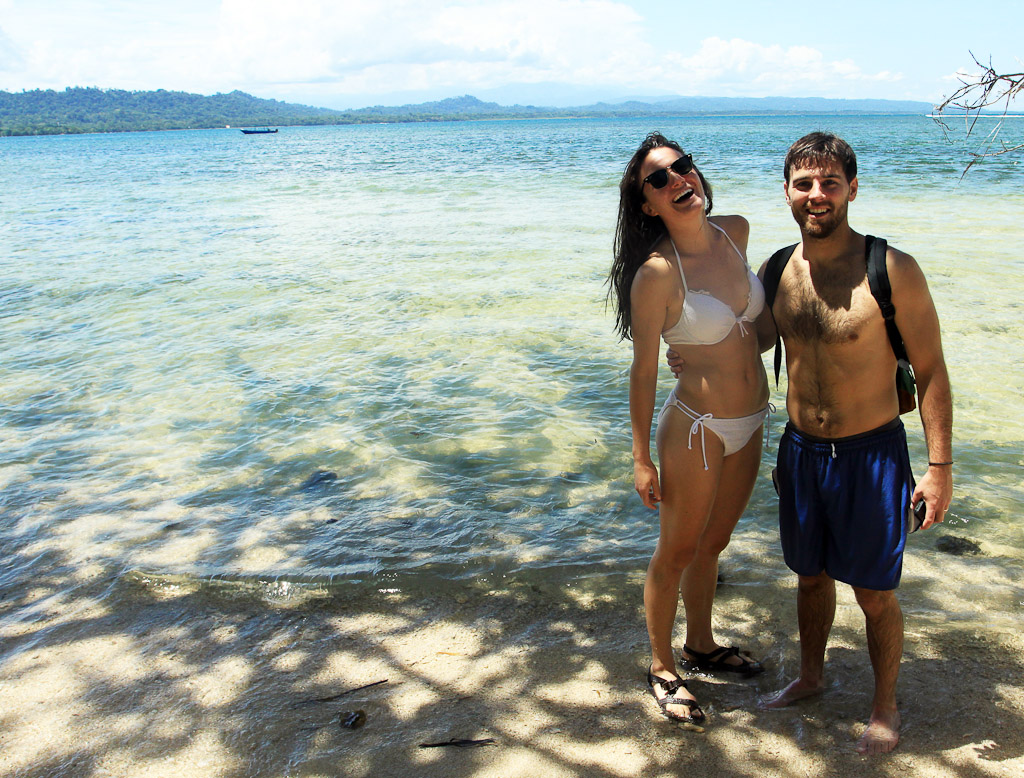 cahuita national park snorkeling hiking tour couple 5.jpg