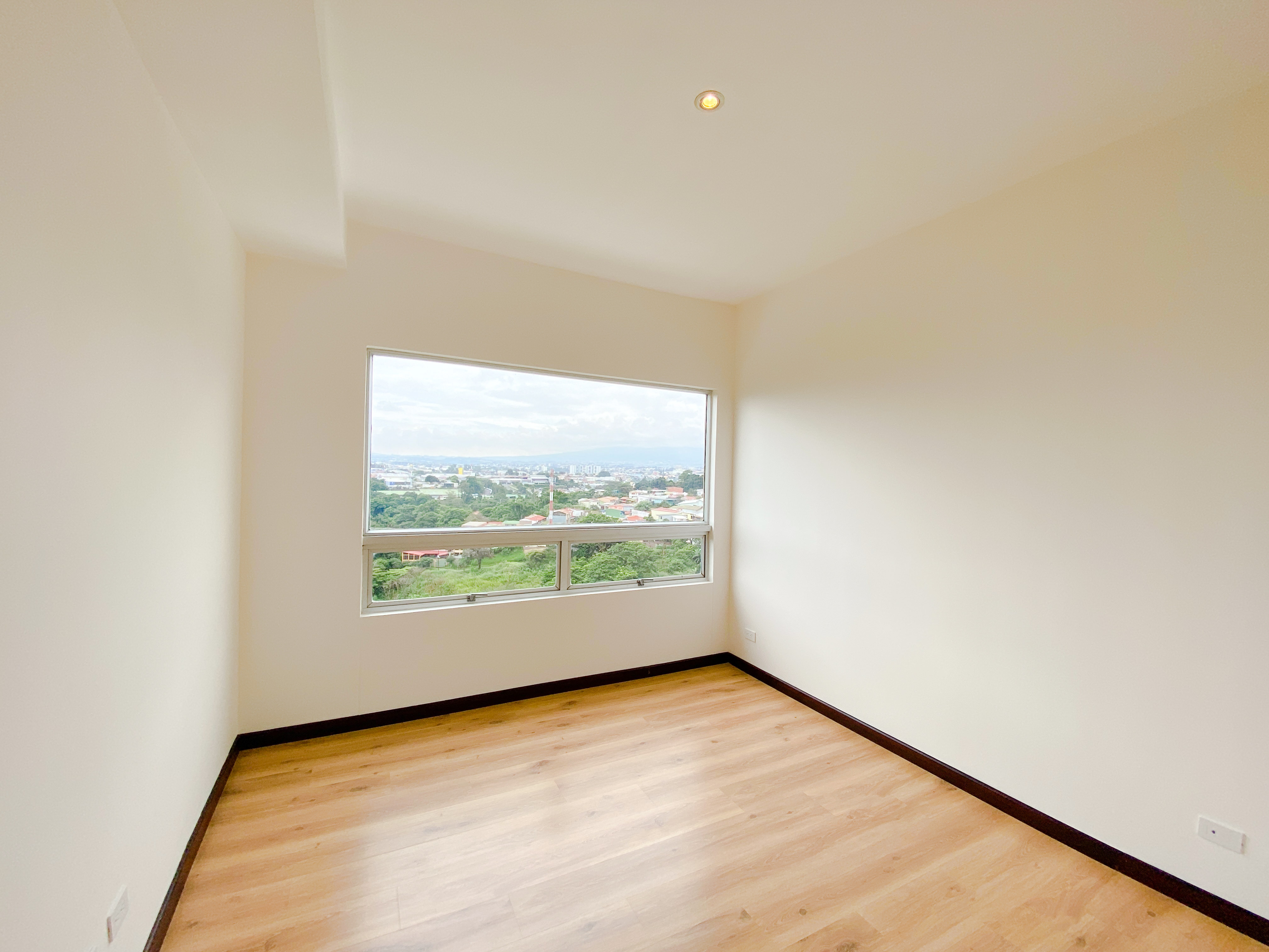 two story apartment for sale in a sabana complex view 014.jpg