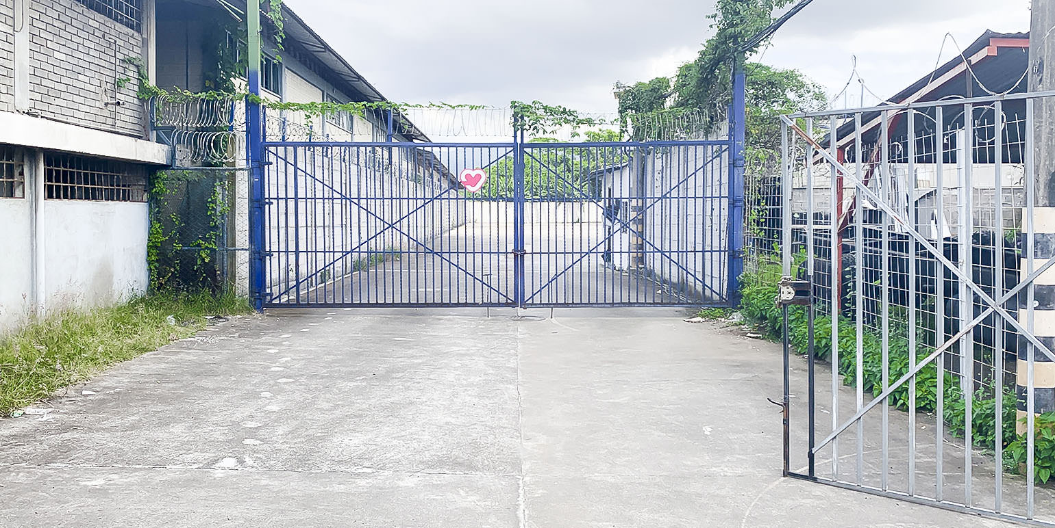 warehouse and office complex for sale in uruca view 013.jpg