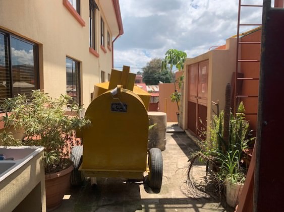 office building with warehouse in uruca view 032.jpg