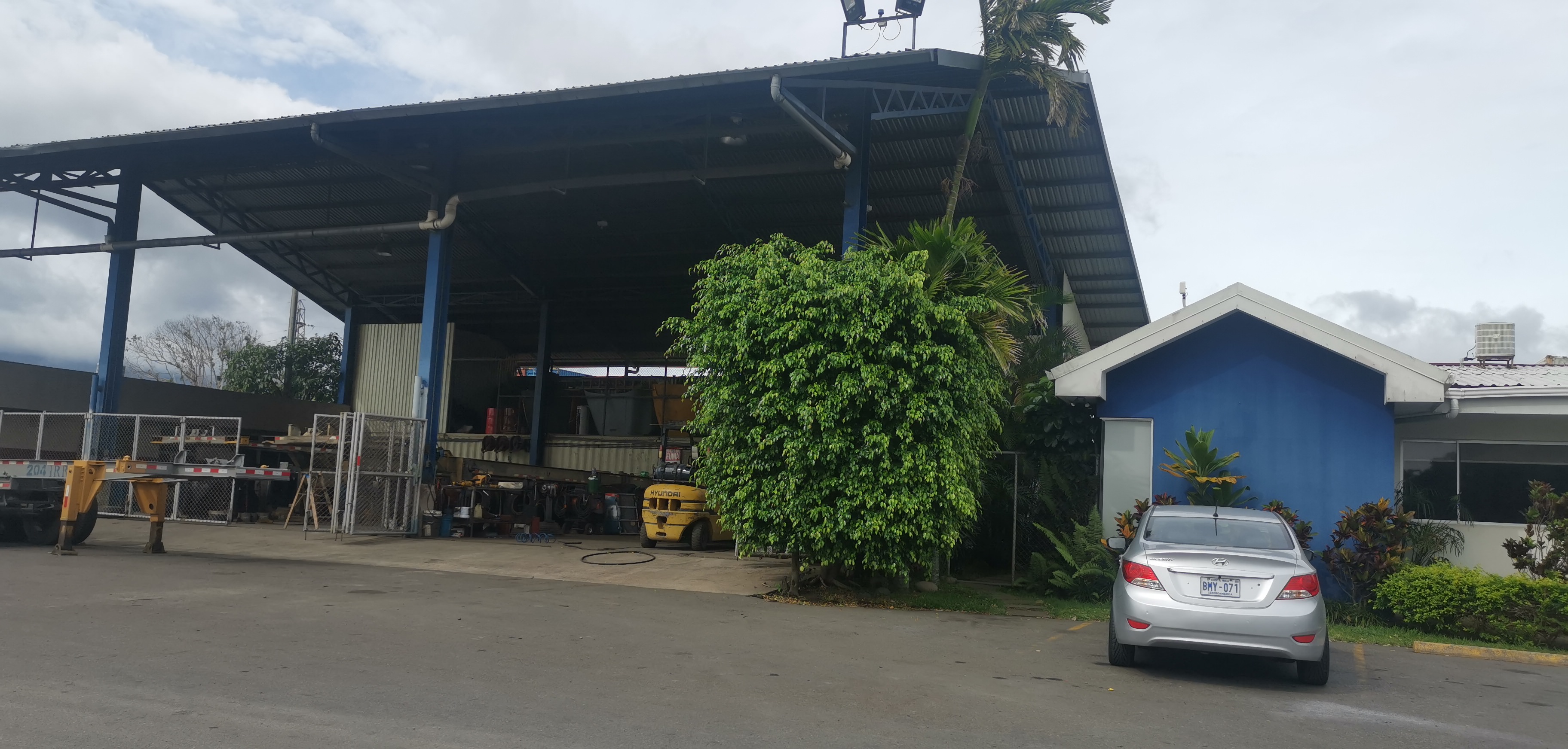 large parcel of land for industrial development in heredia view 002.jpg