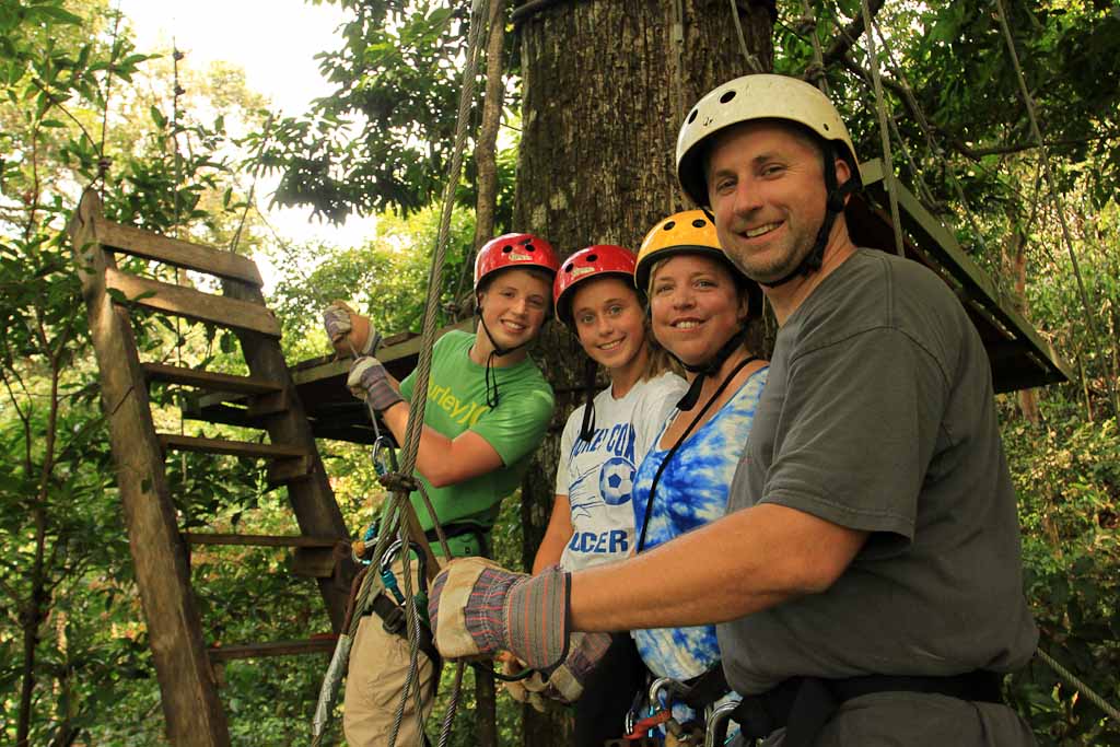 chiclets canopy tour family 2.jpg