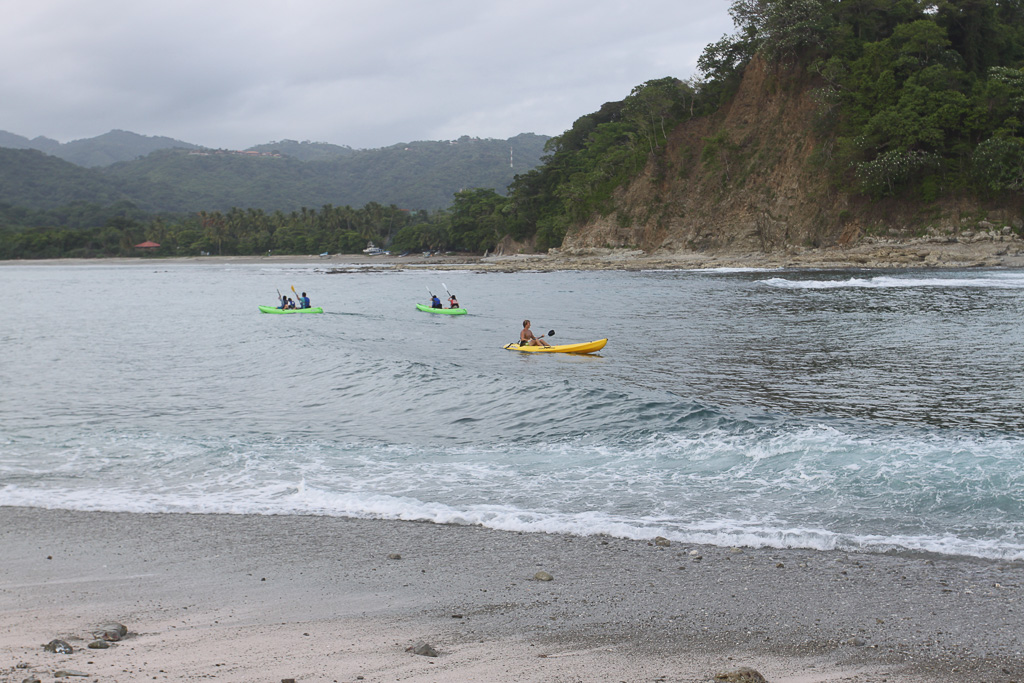 kayak arrive chora island 13.jpg