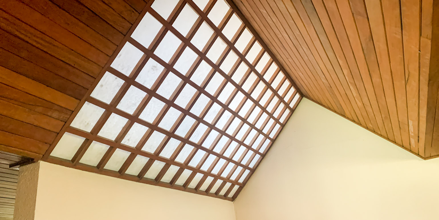 commercially zoned house for sale in sabana view 027.jpg